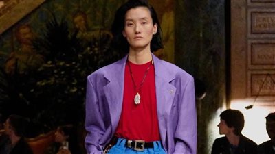 مجموعة فيرساتشي ربيع 2026 من تصميم داريو فيتالي.. تثير ضجة