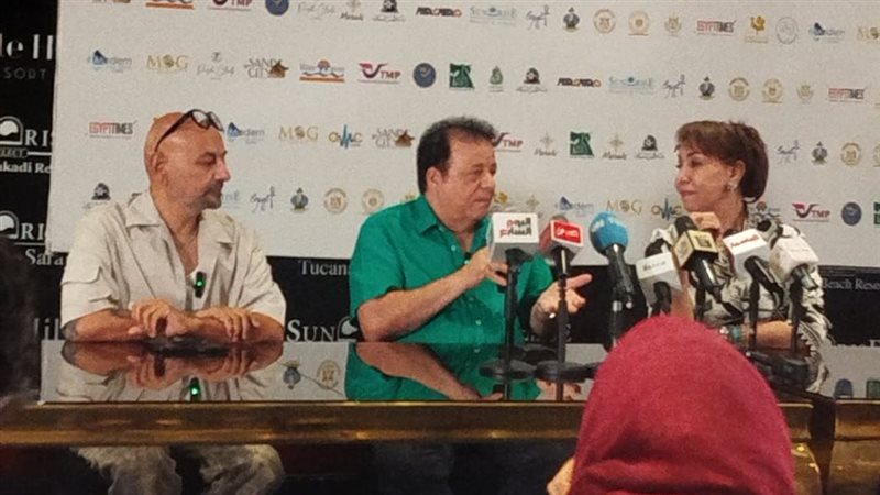 عاطف عبد اللطيف