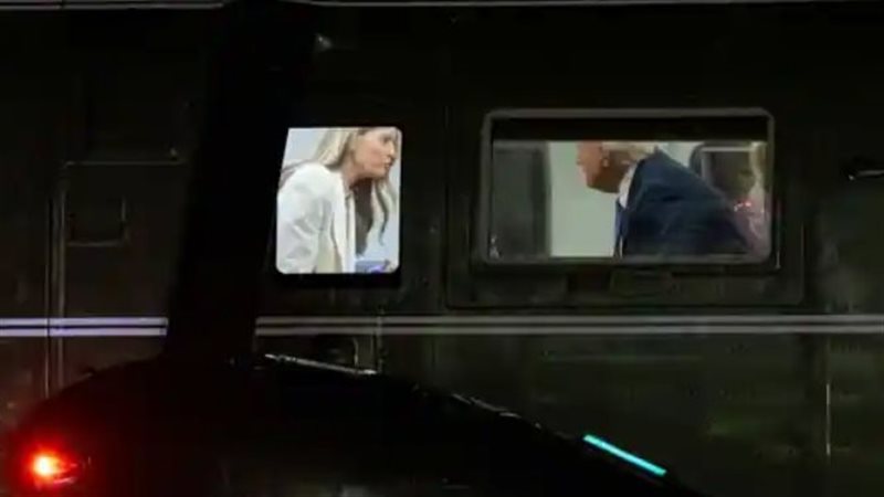 جدال بين ترامب وميلانيا