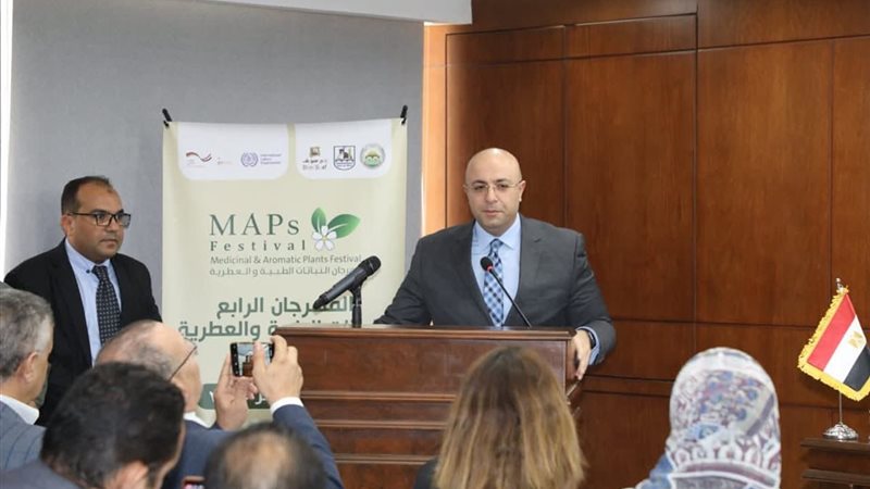 محافظ بنى سويف خلال