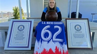 روبرت كارمونا: شاركت مع 50 فريقًا والفوز بـ جوائز 