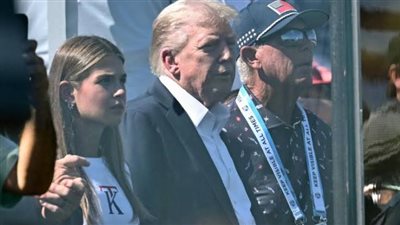 دخلت عالم الموضة.. حفيدة ترامب تطلق علامة تجارية للأزياء 