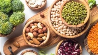 5 أطعمة نباتية غنية بالبروتين لا غنى عنها في نظامك الغذائي 	