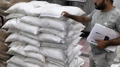 تموين الشرقية : ضبط 6 طن مواد غذائية مجهولة المصدر في العاشر من رمضان  