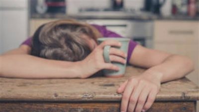 لماذا يزداد شعورنا بالخمول مع قدوم الخريف؟ أسباب قد تفاجئك 