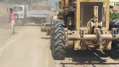 جاكلين عازر: صيانة الطرق والتشجير جزء من خطة تطوير شاملة بالبحيرة