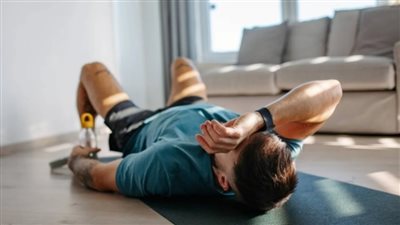 قبل النوم… جربي هذه التمارين لتحصل على راحة أفضل 		