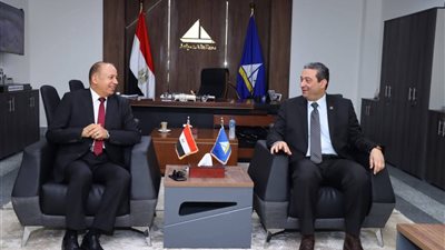 محافظ دمياط يستقبل رئيس جامعة المنصورة ويناقشان أوجه التعاون المشترك