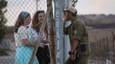 إسرائيل: ثلث الأزواج من جنود الاحتياط يفكرون في الانفصال بسبب ضغوط الحرب