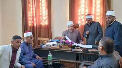 مرور مفاجئ لمدير أوقاف شمال سيناء على مقر إدارة بئر العبد لمتابعة انتظام العمل