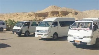 3 طفطف كهربائي لتسهيل تنقل الطلاب بين بوابات جامعة جنوب الوادي