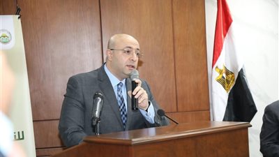 رابط ترقى 1461 موظفًا ومنح حافز 5% لـ 1036 عاملًا في بني سويف