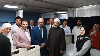 رئيس جامعة الأزهر يتفقد عيادة القدم الحنفاء بمستشفى الزهراء الجامعي