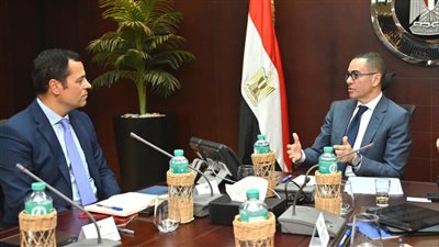 وزير الاستثمار يلتقي سفير الدنمارك لبحث التعاون الاقتصادي مع وكوبنهاغن