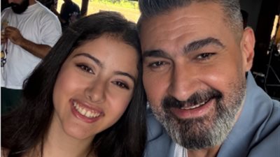 أيسل رمزي تشارك صور من كواليس مسلسل كلهم بيحبوا مودي 