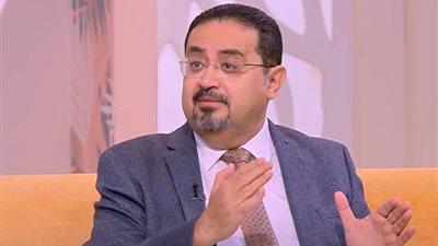 خبير قلب: الانفعال المفرط مع مباريات الكرة يوازي «فولت عالي» يصدم الجسم