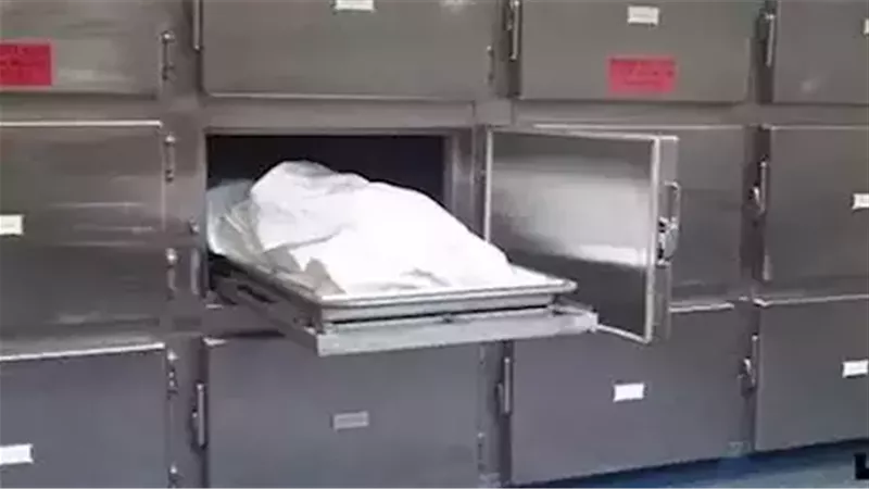 مصرع طفلة في حادث