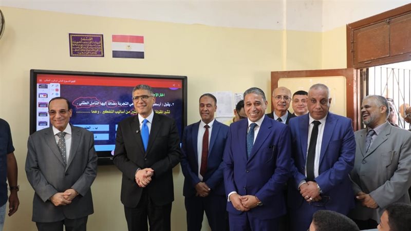 محافظ الجيزة من داخل