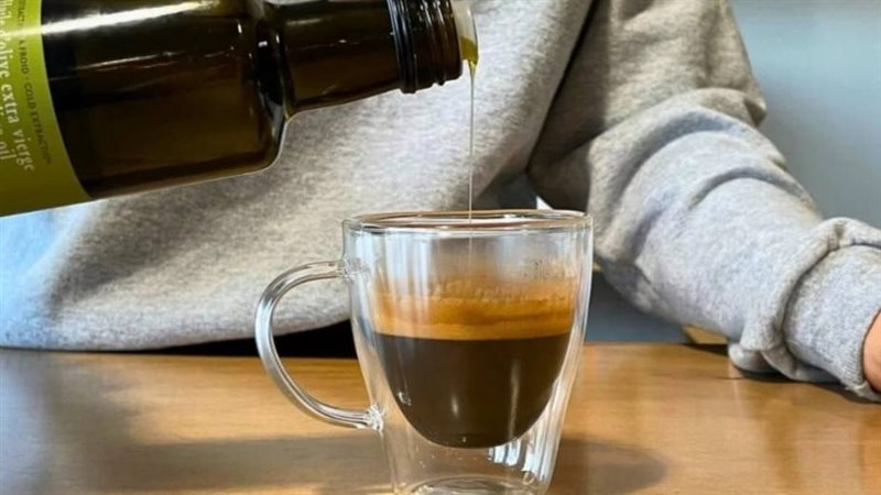 القهوه وزيت الزيتون