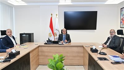 وزير الري يستعرض مجهودات الوزارة لتطوير البحيرات الشمالية وتأمين فرص عمل جديدة