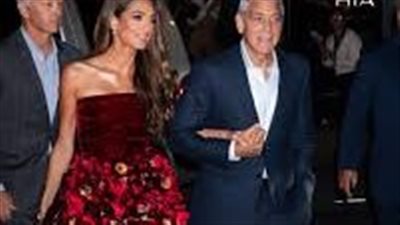 إطلالة أمل كلوني تخطف الأنظار في مهرجان نيويورك السينمائي