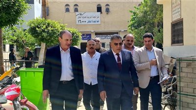 محافظ الدقهلية يتابع الخدمات بالمركز التكنولوجي بغرب المنصورة