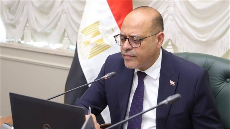 وزير العمل