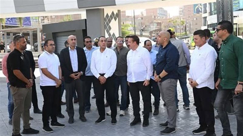 رئيس الوزراء يتفقد