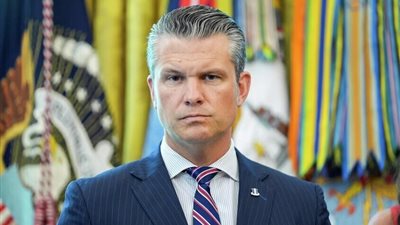 انتهى زمن الدفاع وبدأ زمن الحرب.. لماذا غيرت أمريكا اسم وزارتها الأهم؟