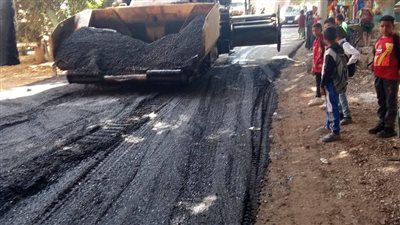 محافظ أسيوط: متابعة ميدانية لرصف طريق عزبة سعيد بأبنوب لتذليل العقبات 