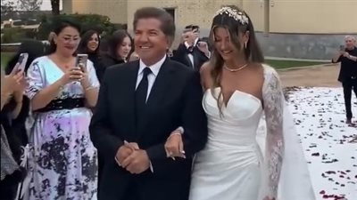 في حفل عائلي .. وليد توفيق يحتفل بزفاف ابنته في إسبانيا|صور