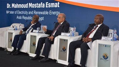 الكهرباء: ملتزمون بقيادة مستقبل الطاقة في افريقيا ومصر قادرة على تحقيق الطاقة 