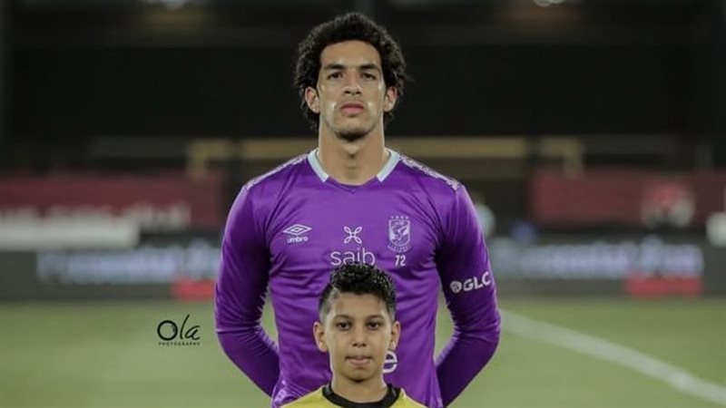 مصطفى شوبير حارس