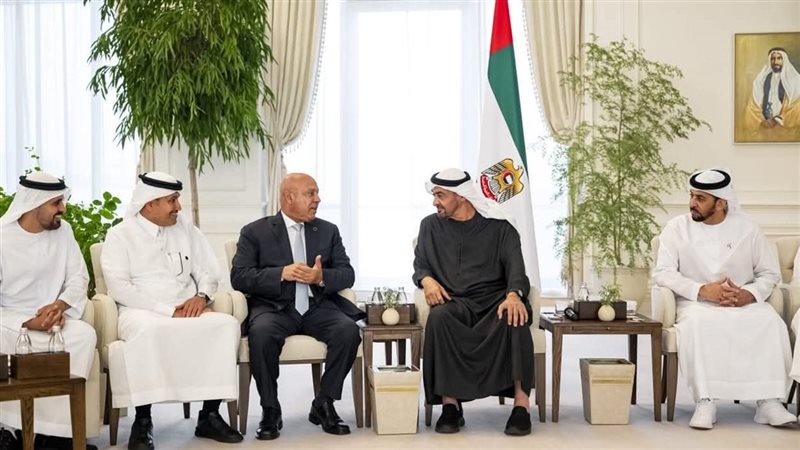 محمد بن زايد يستقبل