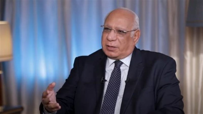 الدكتور نادر نور