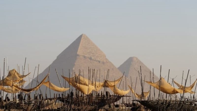  معرض الأبد هو الآن