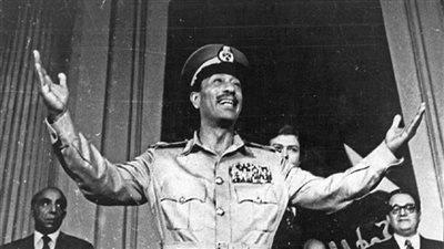 كاريزما السادات 