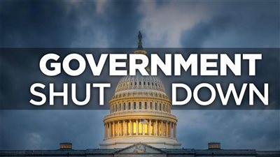 البيت الأبيض يحذر من تسريحات وشيكة للموظفين بعد إغلاق الحكومة الأمريكية