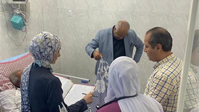 لجنة مكبرة بدمياط تتابع انتظام العمل بمستشفيات الصدر والرمد وتقييم الخدمات