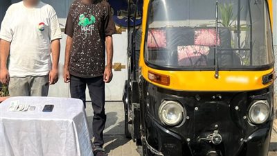 القبض على المتهمين بالإستيلاء على «توك توك» من قائده بالزاوية الحمراء