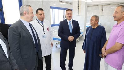 محافظ المنوفية ورئيس الهيئة للمستشفيات يتفقدان أعمال تطوير مبني مستشفي القصر