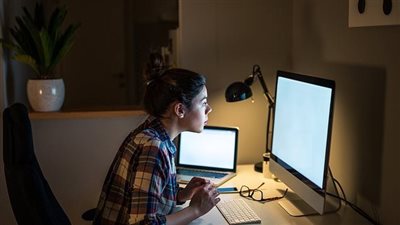 دراسة.. العاملون في نوبات ليلية أكثر عرضة للإصابة بحصوات الكلى بنسبة 15%