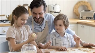 نصائح ذهبية للأب العازب لضمان راحة وأمان أطفاله..تعرفي عليها