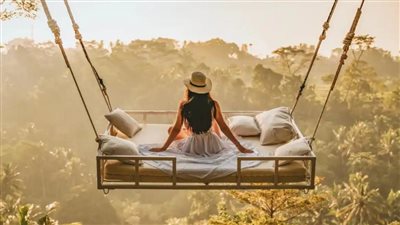 سياحة النوم.. توجه سياحي جديد يكتسب شعبيةً بين الشباب