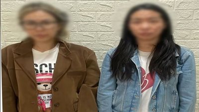 ضبط أجنبيتين لسرقتهما قطعة ذهبية من محل مصوغات بالقاهرة