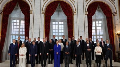 قمة كوبنهاجن: أوروبا بين خيار التصعيد العسكري ومخاطر العزلة الاستراتيجية 