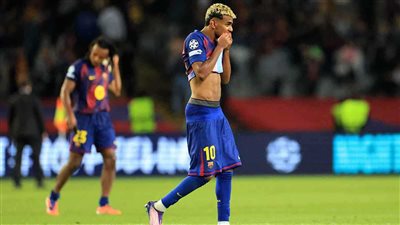 صدمة جديدة في برشلونة بعد الهزيمة من باريس سان جيرمان .. يامال يغيب 3 أسابيع