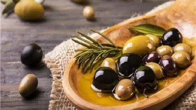 الزيتون: طريقة منزلية سهلة لتحضير مخلل الزيتون بطعم لذيذ