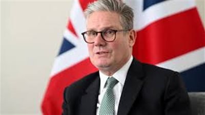 علي هامش قمة شرم الشيخ رئيس وزراء بريطانيا 