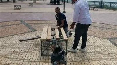 استجابة لـ «نيوز رووم».. بدء أعمال إصلاح الاستراحات وإعادة تأهيل كورنيش دمياط 